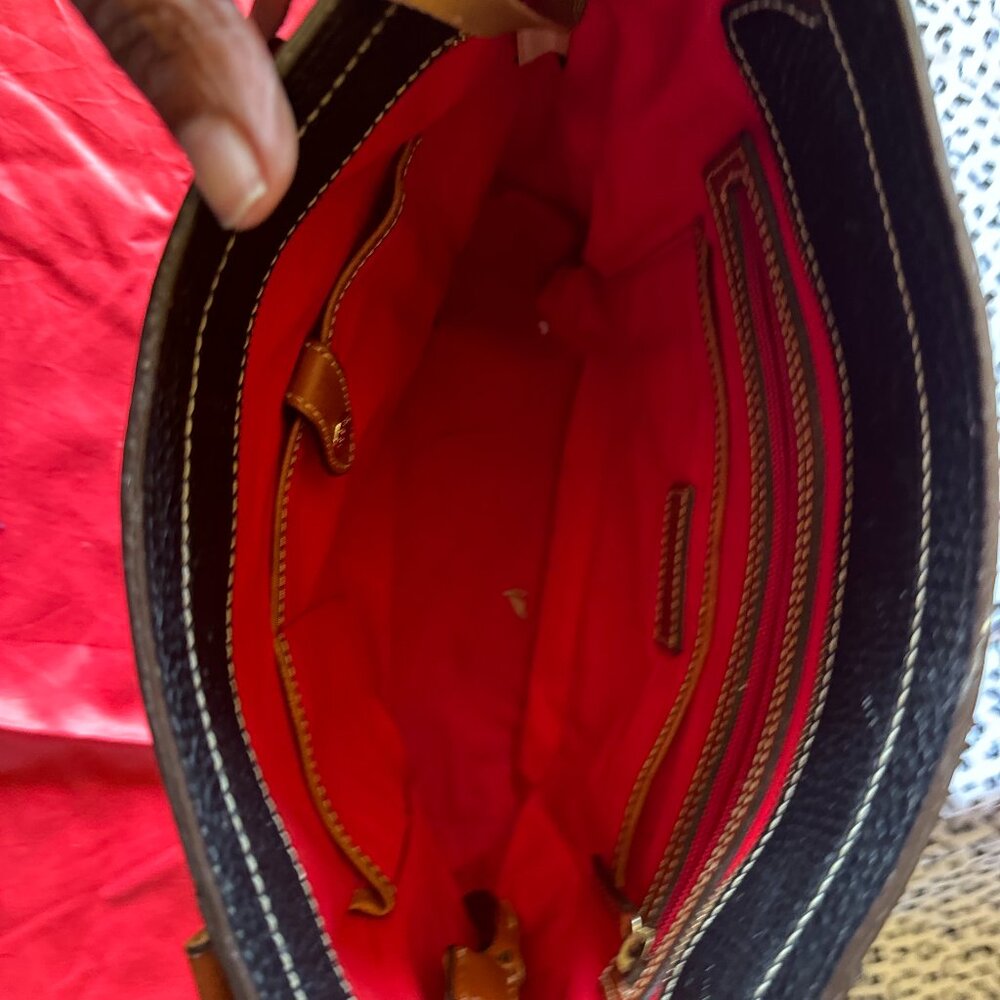 Dooney & Bourke Tote - Black